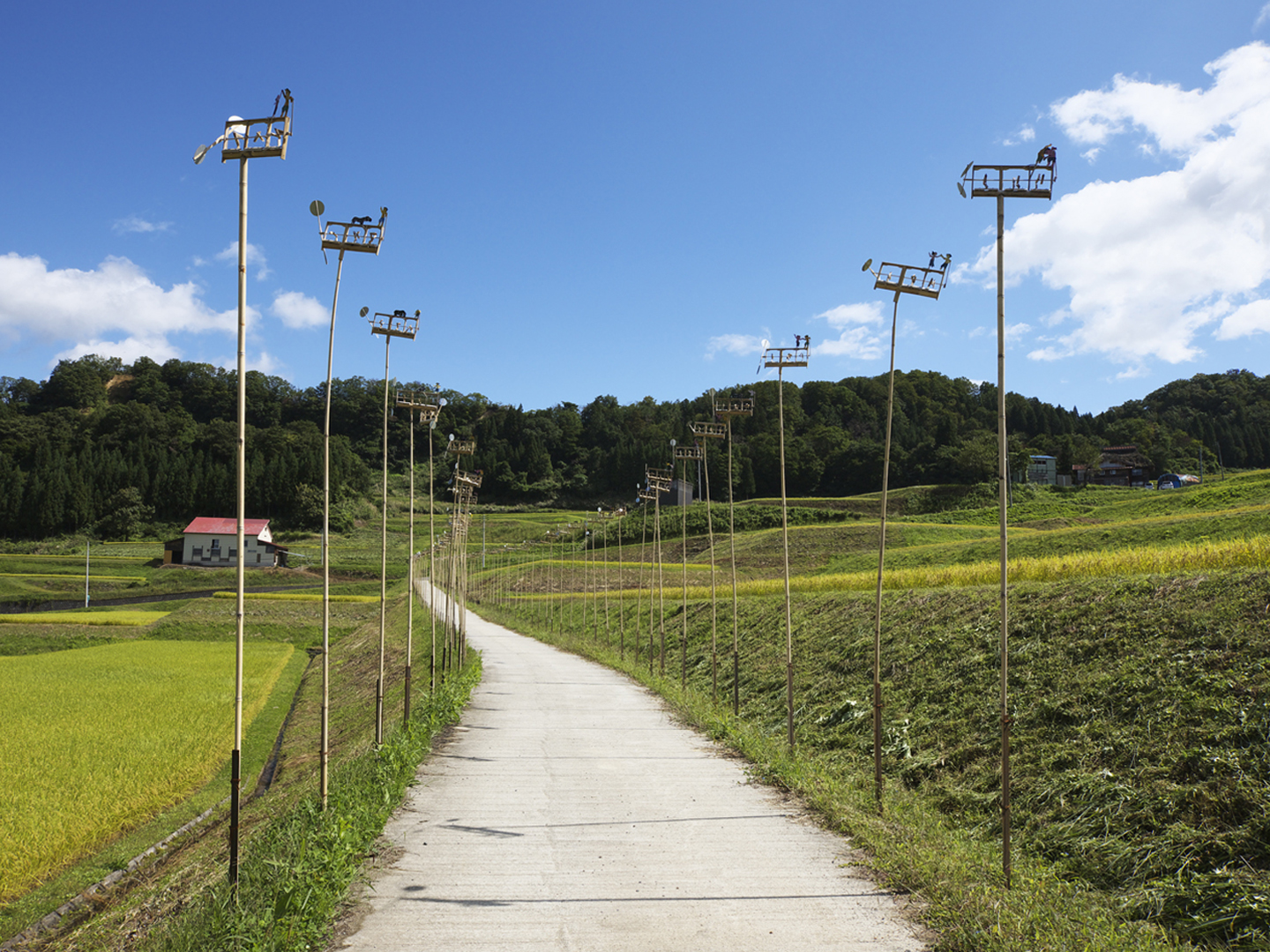 ダダン・クリスタントの過去作品/Photo by Takenori Miyamoto + Hiromi Seno