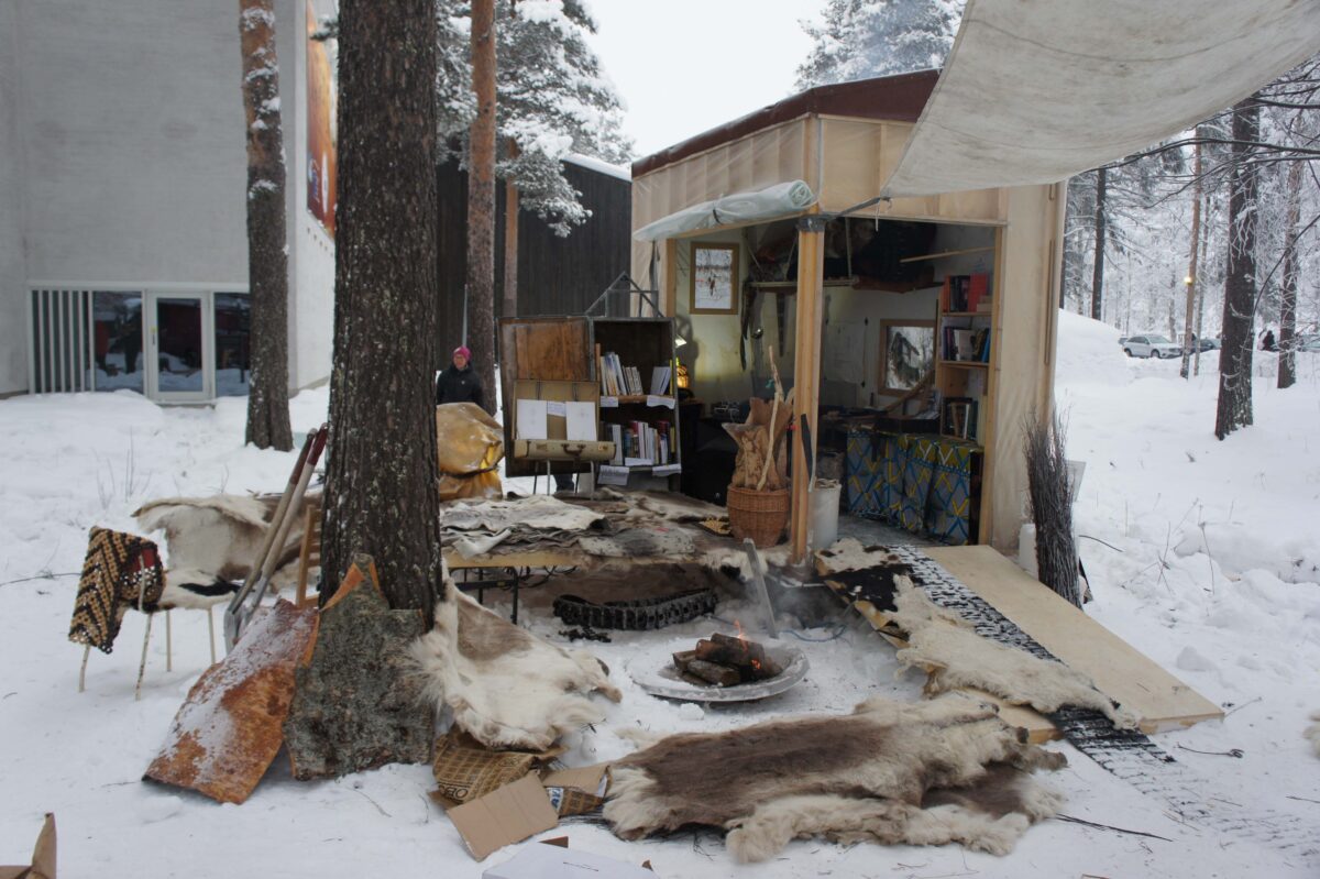 ヨアル・ナンゴ 《GIRJEGUMPI: The Sámi Architecture Library in Jokkmokk》2018, Photo: Astrid Fadnes