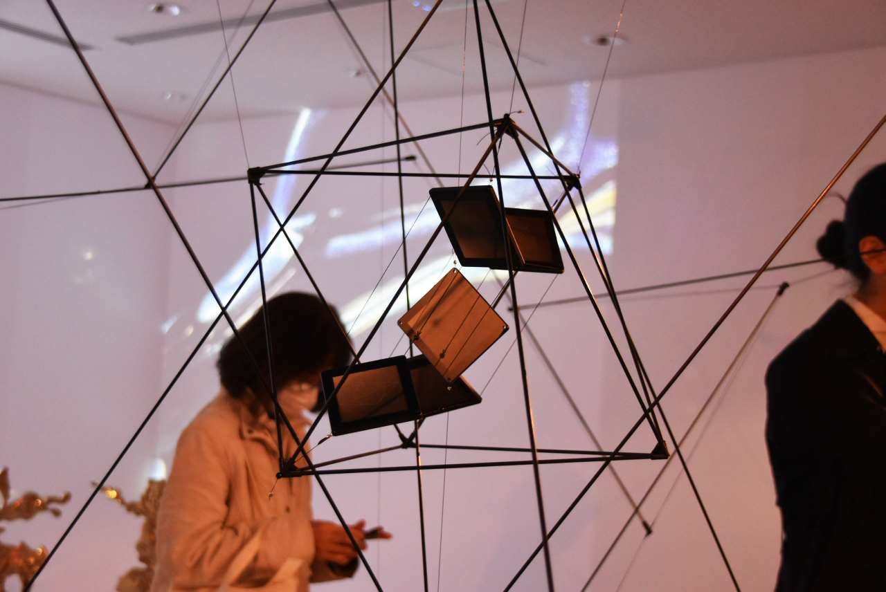 「コズミック・エネルギー:宇宙の起源」展の様子