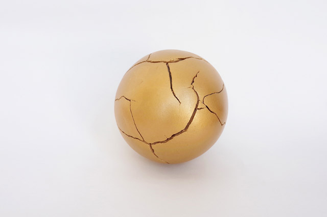 MAGICボール:岡崎和郎「御物補遺」展 ギャラリーあしやシューレ