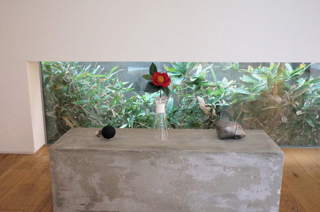 三つの心器:岡崎和郎「御物補遺」展 ギャラリーあしやシューレ