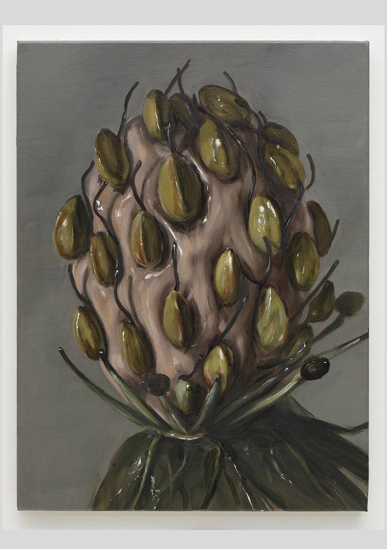 Michaël Borremans Alien 2018 oil on canvas 80.5 x 60.5 cm<br>© Michaël Borremans Courtesy of Zeno X Gallery, Antwerp and Gallery Koyanagi, Tokyo Michaël Borremans Alien 2018 oil on canvas 80.5 x 60.5 cm © Michaël Borremans Courtesy of Zeno X Gallery, Antwerp and Gallery Koyanagi, Tokyo:「Michaël Borremans | Mark Manders 」ギャラリー小柳