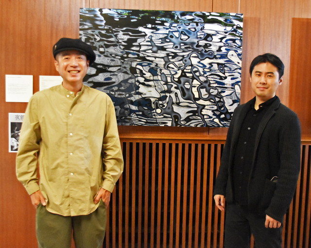（左から）写真家・瀬尾浩司氏、宝生流第二十代宗家・宝生和英氏